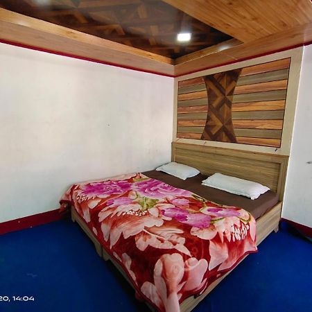 Hotel D Indian Kargil Exteriér fotografie